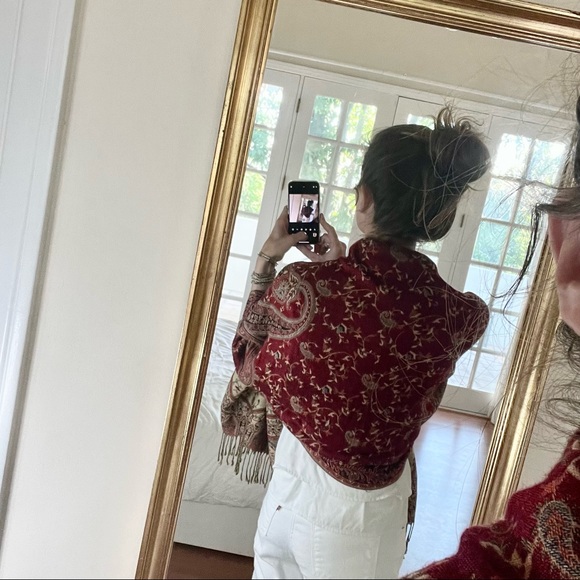 Paisley Burgundy 100% Pashmina - Picture 8 of 9